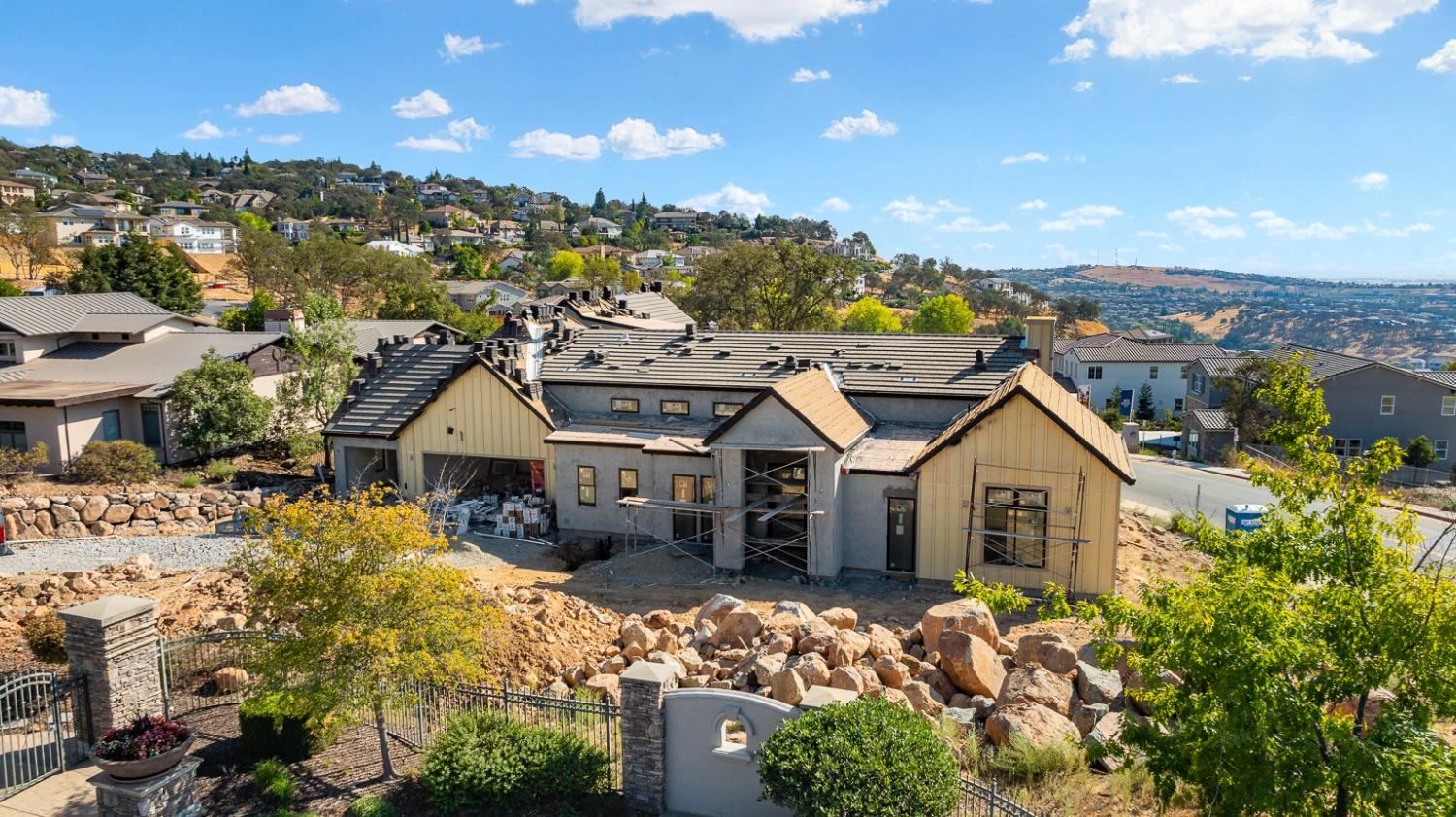 Detail Gallery Image 11 of 45 For 10 Powers Dr, El Dorado Hills,  CA 95762 - 4 Beds | 4/3 Baths