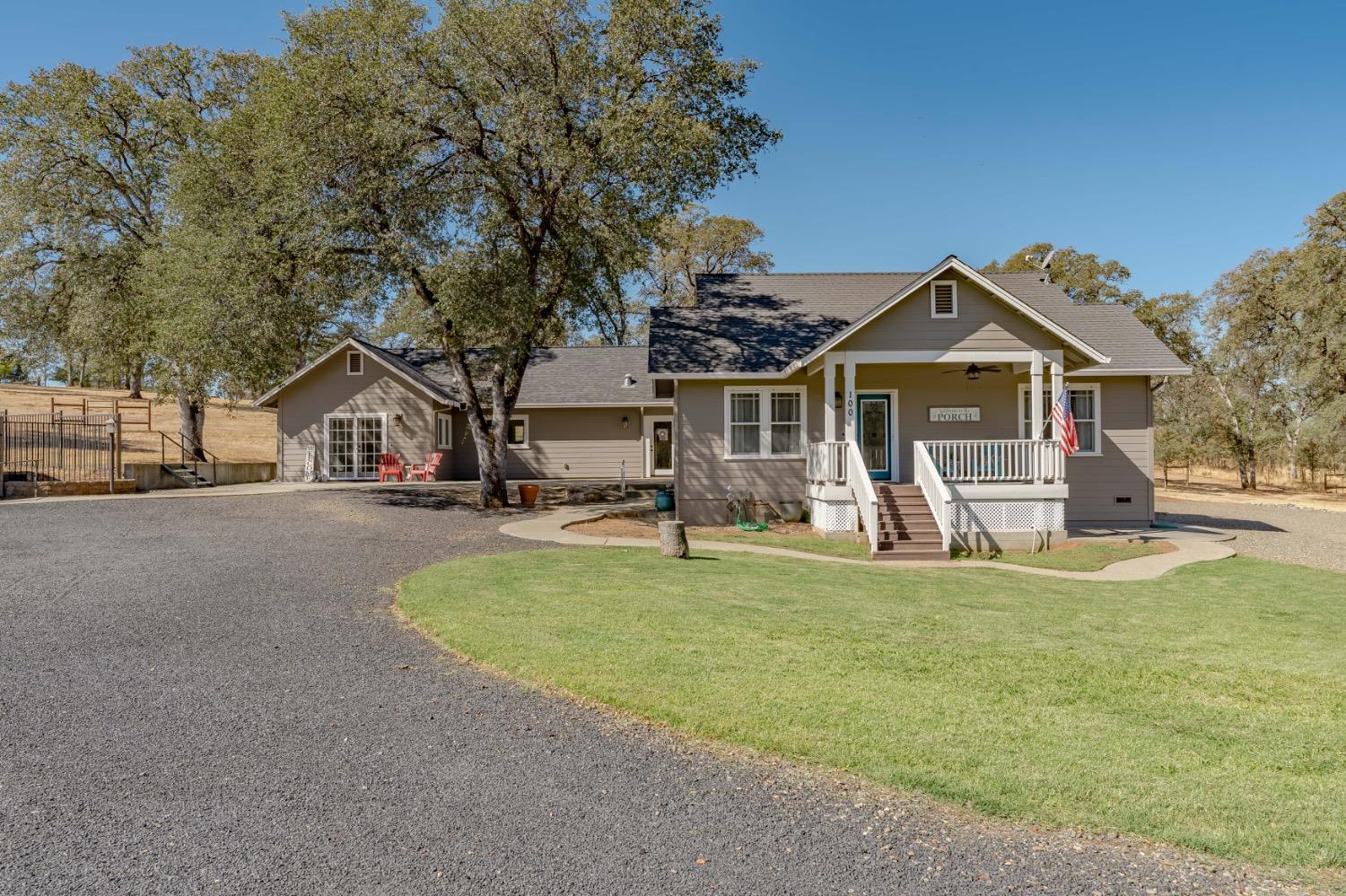 Detail Gallery Image 7 of 70 For 100 Pinedale Ave, Oroville,  CA 95966 - 3 Beds | 4 Baths