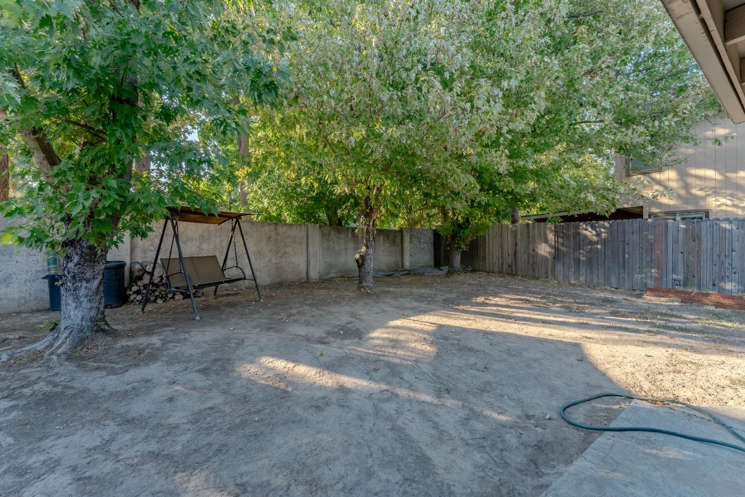 Detail Gallery Image 27 of 31 For 8205 Brick Hearth Pl, Antelope,  CA 95843 - 3 Beds | 2/1 Baths