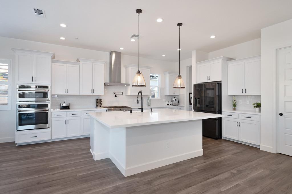 Nisenan Valley Court, Lincoln, California image 6