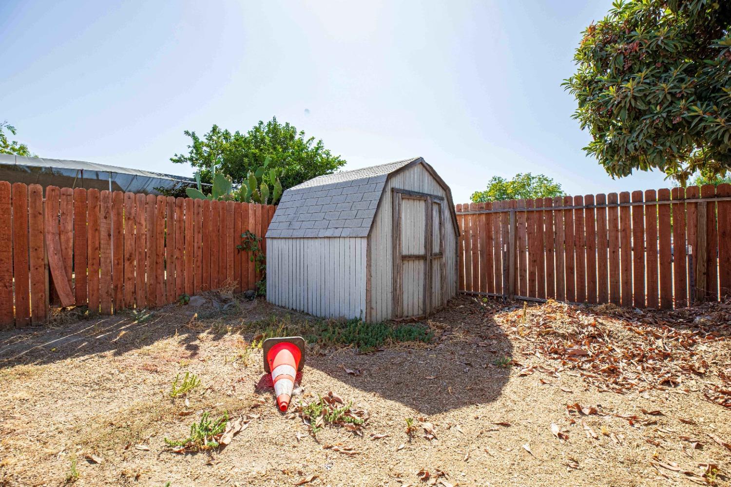 Detail Gallery Image 32 of 37 For 2800 Bateman Ln, Modesto,  CA 95354 - 5 Beds | 2 Baths