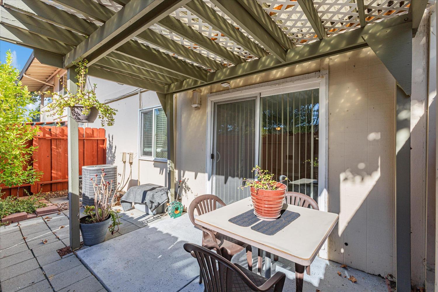 Detail Gallery Image 28 of 33 For 2525 Walters Way #19,  Concord,  CA 94520 - 2 Beds | 2 Baths