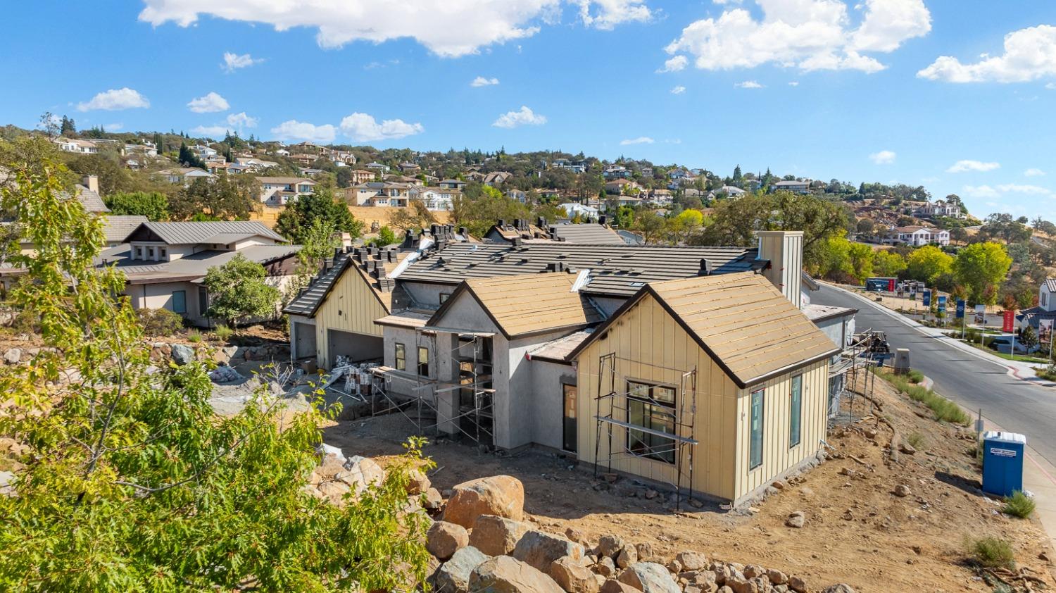 Detail Gallery Image 12 of 45 For 10 Powers Dr, El Dorado Hills,  CA 95762 - 4 Beds | 4/3 Baths