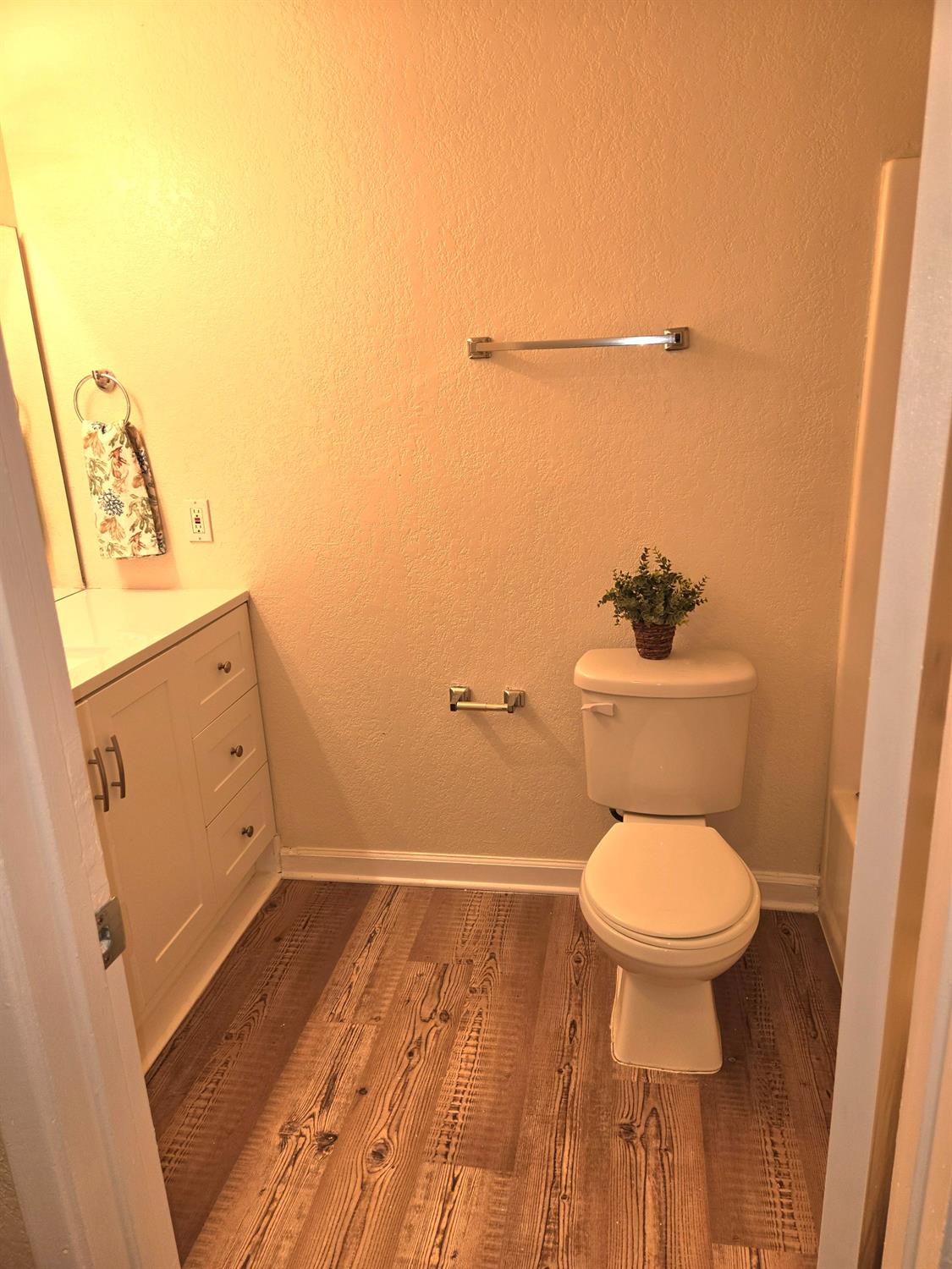 Detail Gallery Image 29 of 34 For 712 Mccoy Ct #64,  Lodi,  CA 95240 - 2 Beds | 1 Baths