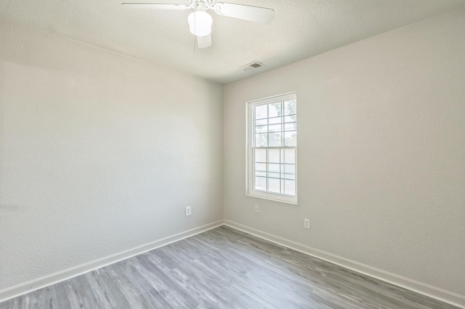 Detail Gallery Image 36 of 44 For 3217 32nd St, Sacramento,  CA 95817 - 4 Beds | 2/1 Baths