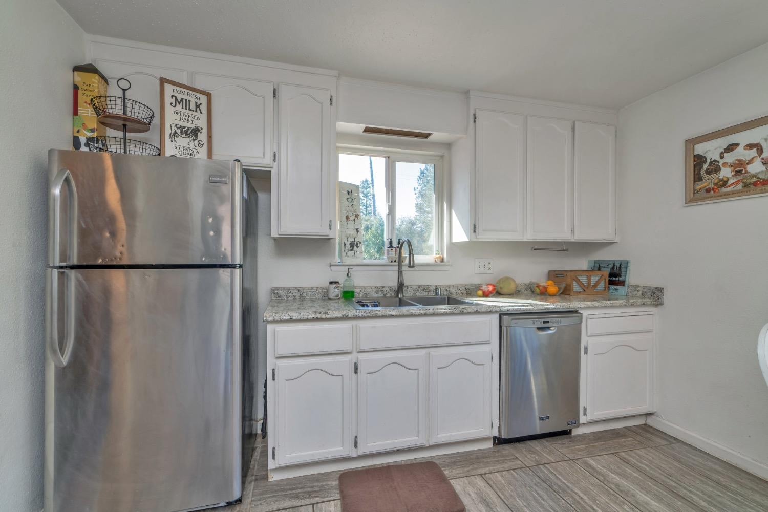 Detail Gallery Image 8 of 45 For 6596 Spring Way, Somerset,  CA 95684 - 2 Beds | 1 Baths