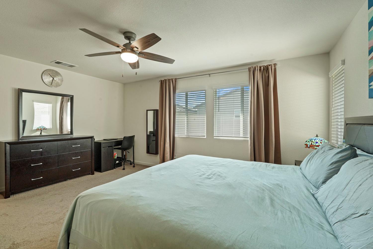 Detail Gallery Image 35 of 50 For 2912 Oaksey Way, Antelope,  CA 95843 - 4 Beds | 2/1 Baths