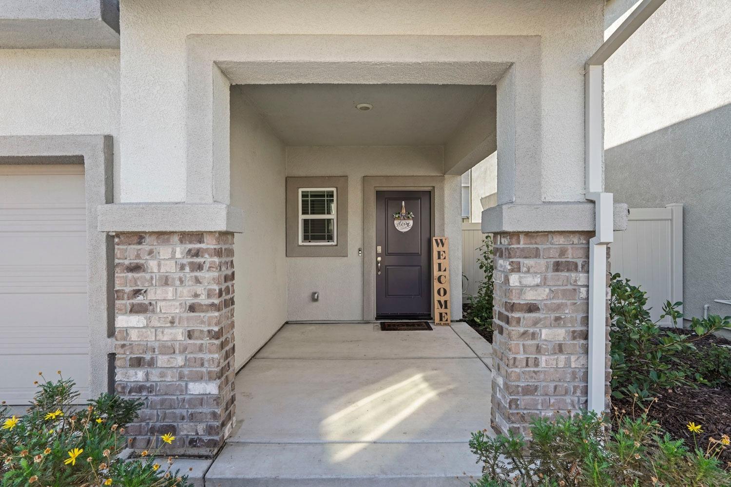 Detail Gallery Image 6 of 50 For 2912 Oaksey Way, Antelope,  CA 95843 - 4 Beds | 2/1 Baths