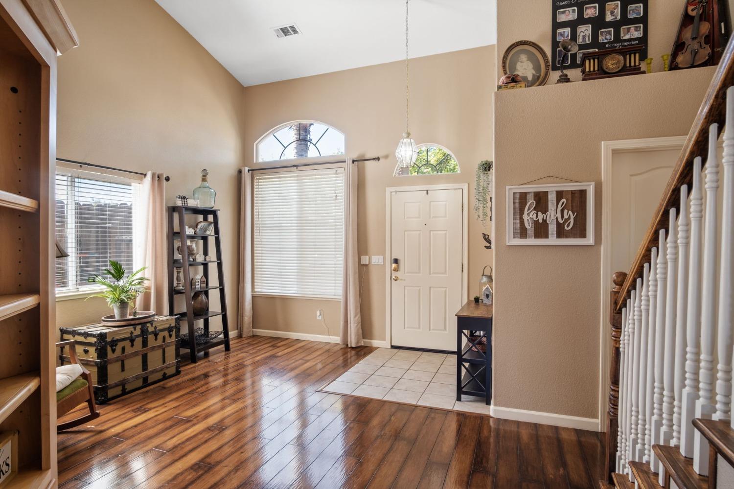 Detail Gallery Image 7 of 34 For 3724 Adams St, Turlock,  CA 95382 - 3 Beds | 2/1 Baths