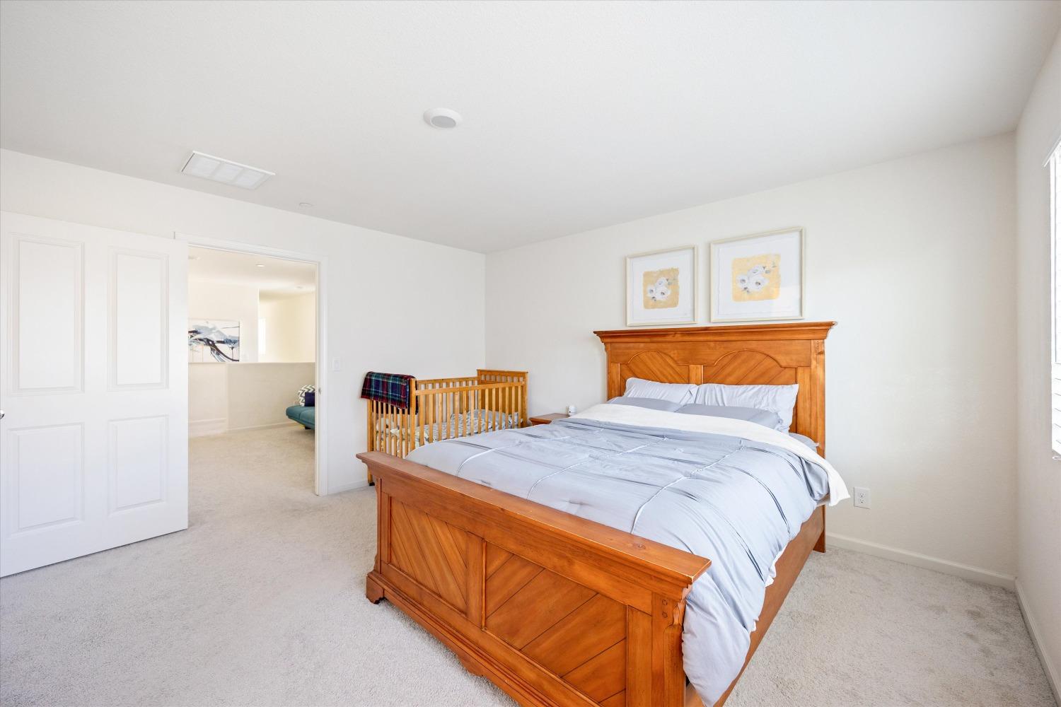 Detail Gallery Image 15 of 33 For 3806 Roseparke Way, Sacramento,  CA 95834 - 4 Beds | 2/1 Baths