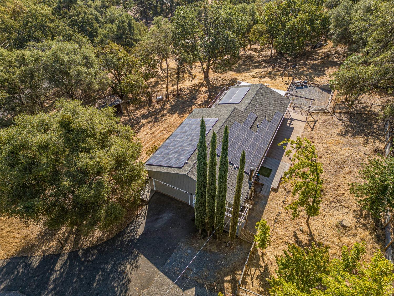 Detail Gallery Image 6 of 57 For 2470 Secret Ravine Trail, Cool,  CA 95614 - 3 Beds | 2 Baths