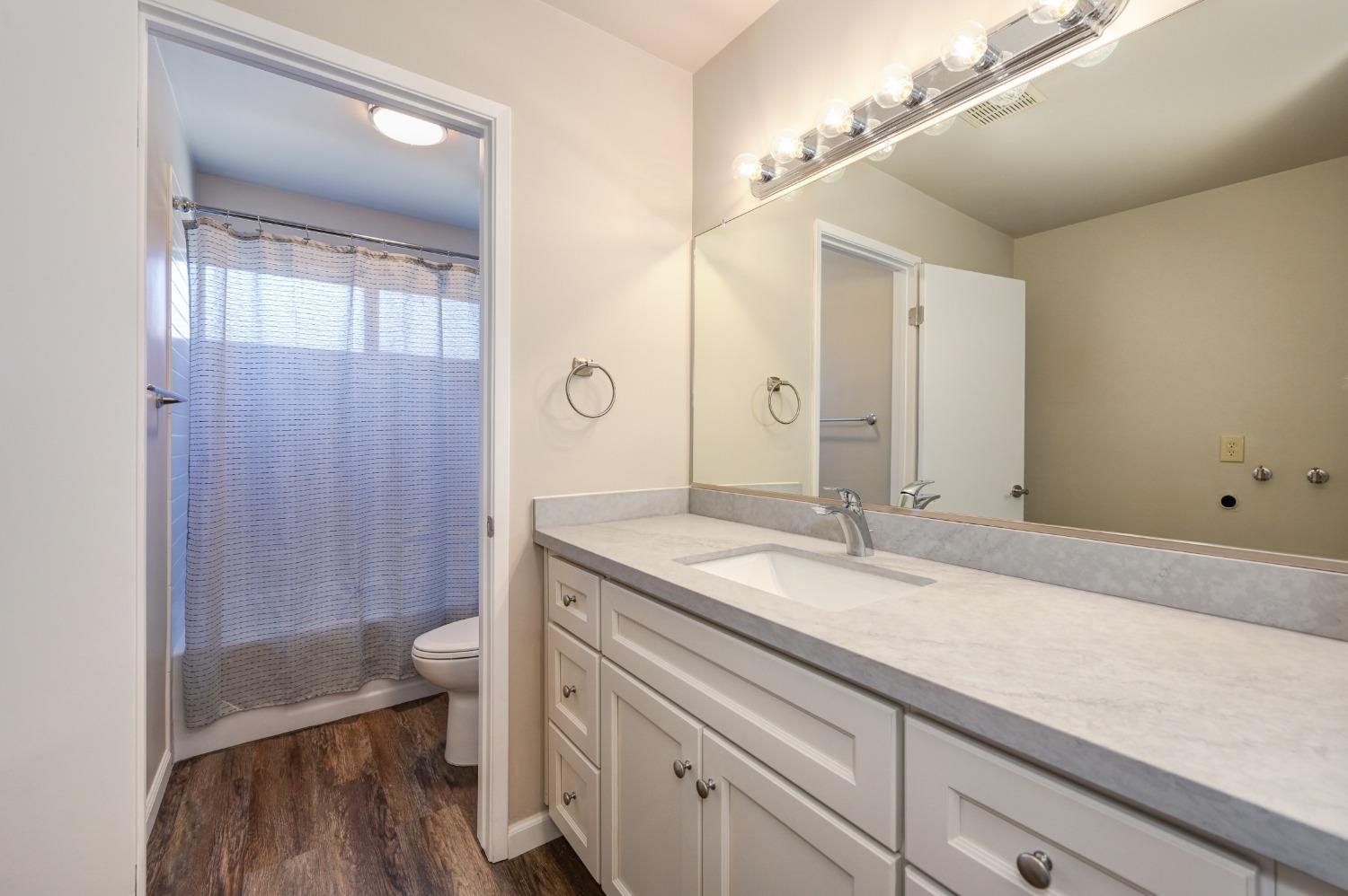 Detail Gallery Image 29 of 39 For 5886 Kahara Ct, Sacramento,  CA 95822 - 3 Beds | 2 Baths