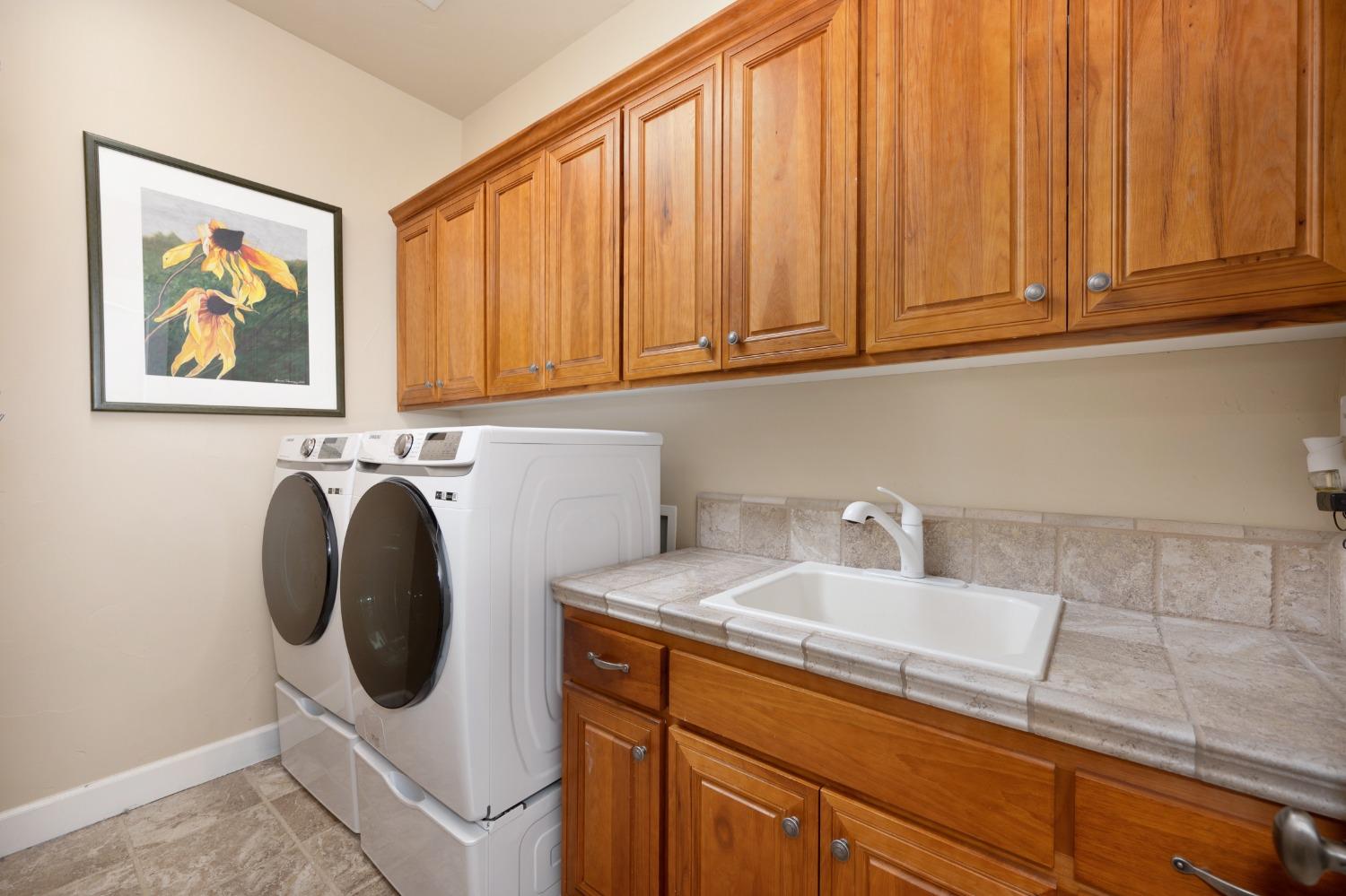 Detail Gallery Image 39 of 75 For 1804 Sorrell Cir, Rocklin,  CA 95765 - 4 Beds | 3/1 Baths