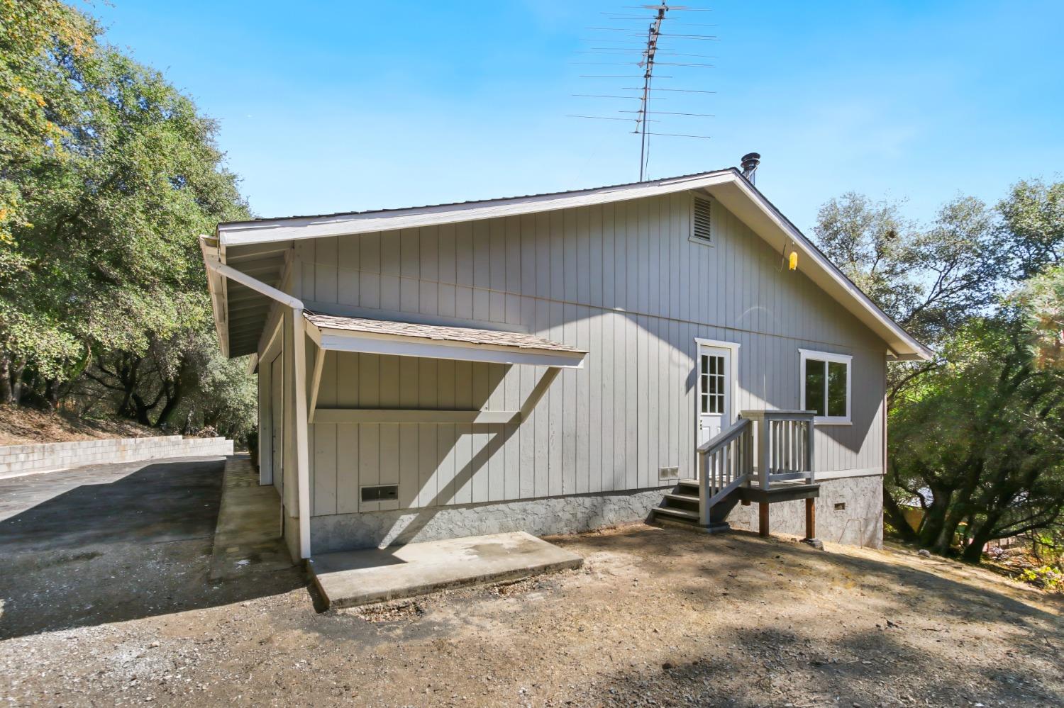 Detail Gallery Image 41 of 46 For 3071 Twelve Oaks Ln, Placerville,  CA 95667 - 3 Beds | 2 Baths