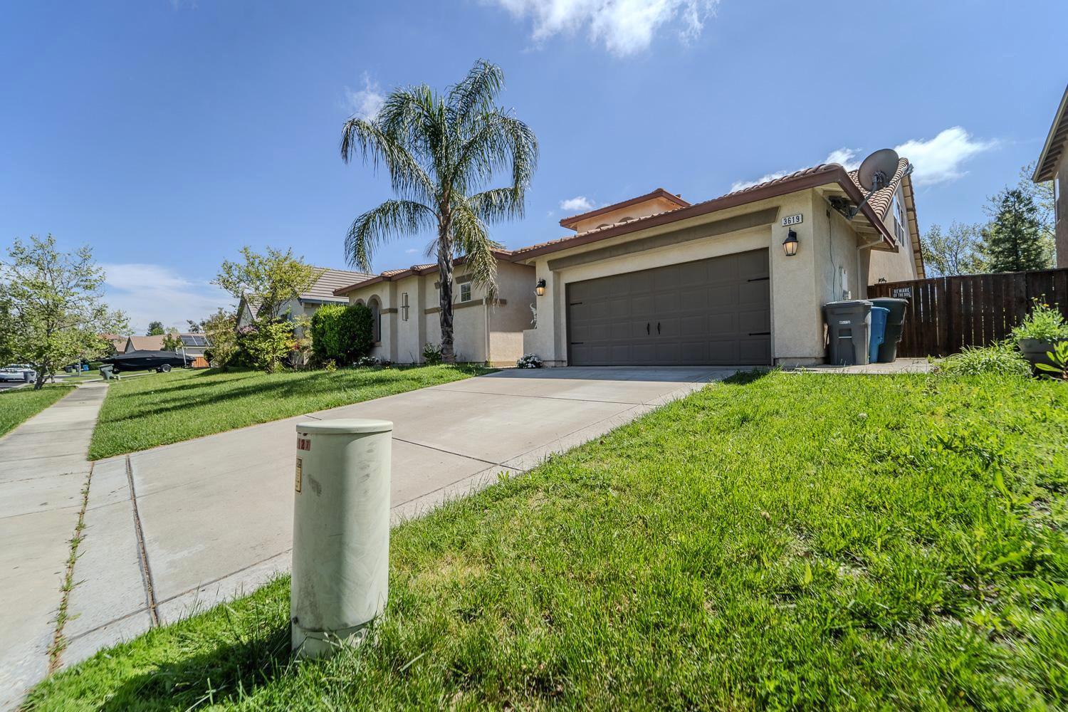 Detail Gallery Image 3 of 41 For 3619 Goldenstar St, Plumas Lake,  CA 95961 - 4 Beds | 3/1 Baths