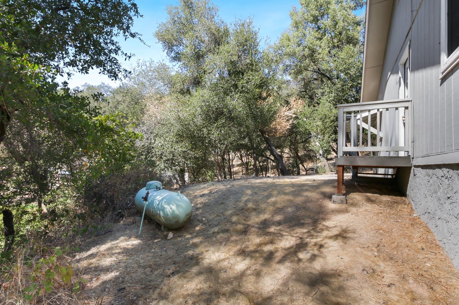 Detail Gallery Image 34 of 46 For 3071 Twelve Oaks Ln, Placerville,  CA 95667 - 3 Beds | 2 Baths