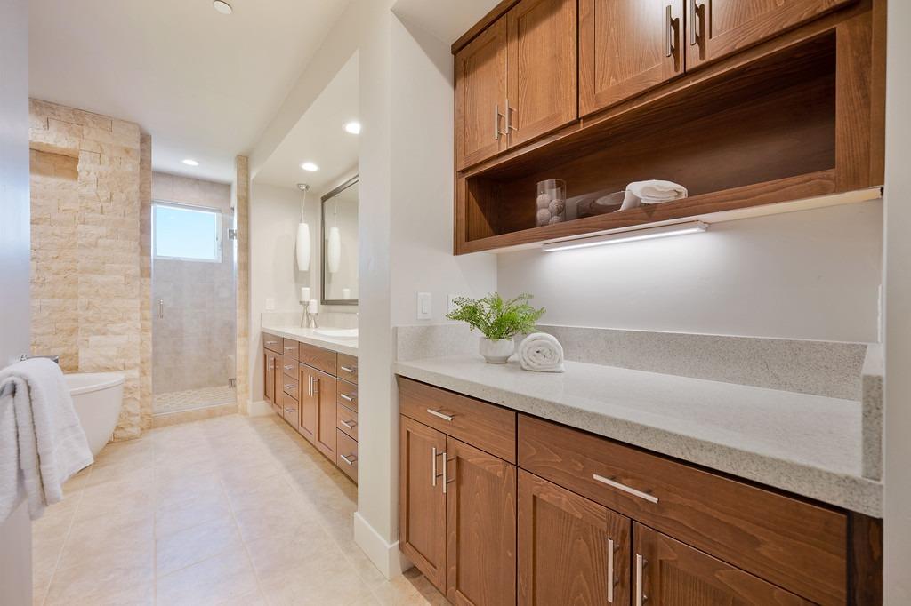 Detail Gallery Image 47 of 78 For 3511 Camino Cielo, Lincoln,  CA 95648 - 5 Beds | 5/1 Baths