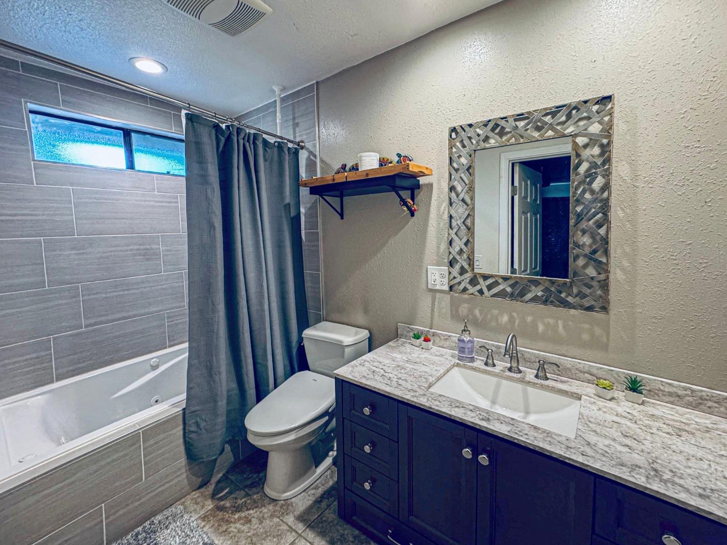 Detail Gallery Image 33 of 57 For 2470 Secret Ravine Trail, Cool,  CA 95614 - 3 Beds | 2 Baths