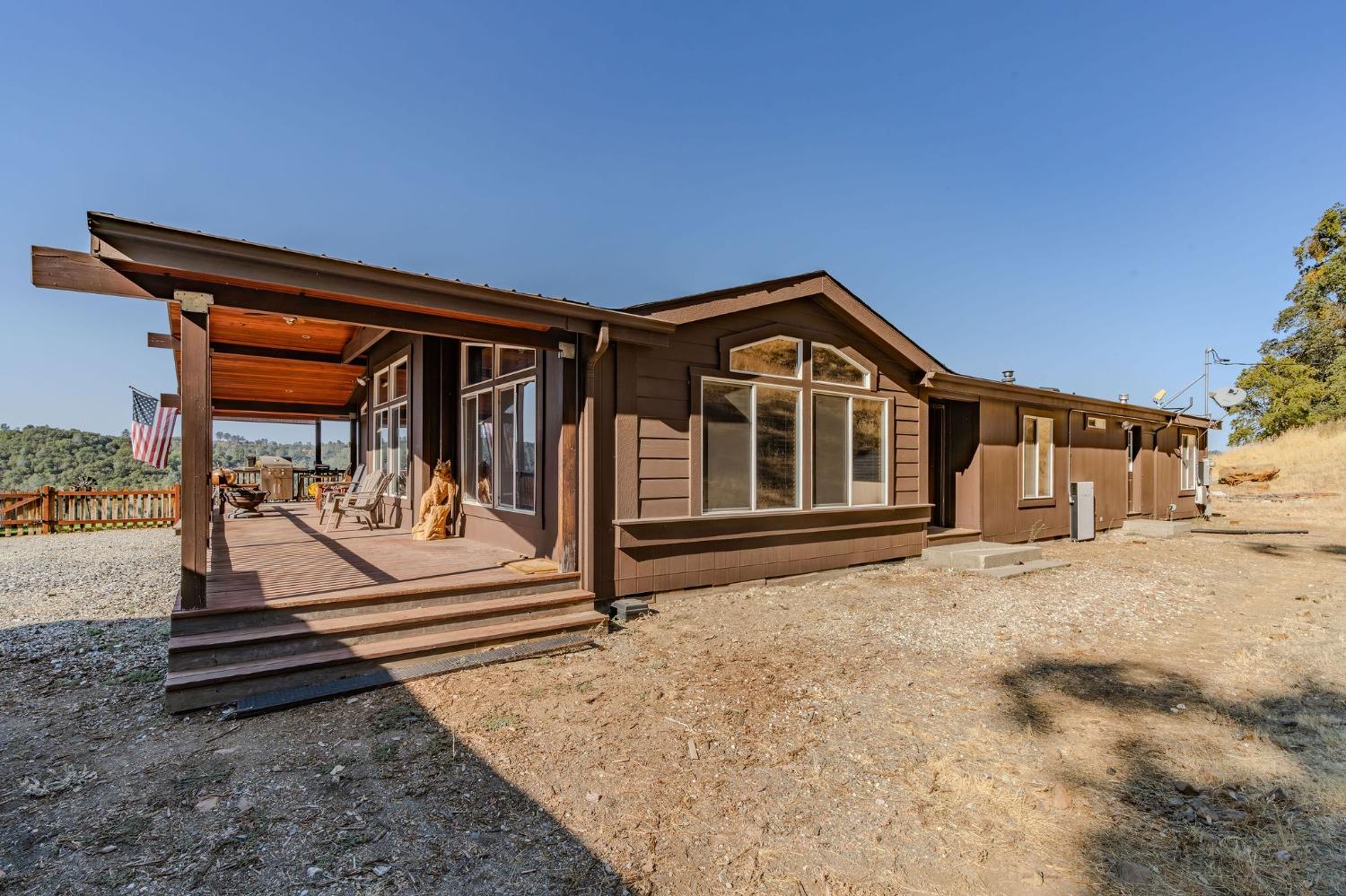 Detail Gallery Image 9 of 91 For 1560 Pinto Dr, Angels Camp,  CA 95222 - 3 Beds | 2/1 Baths