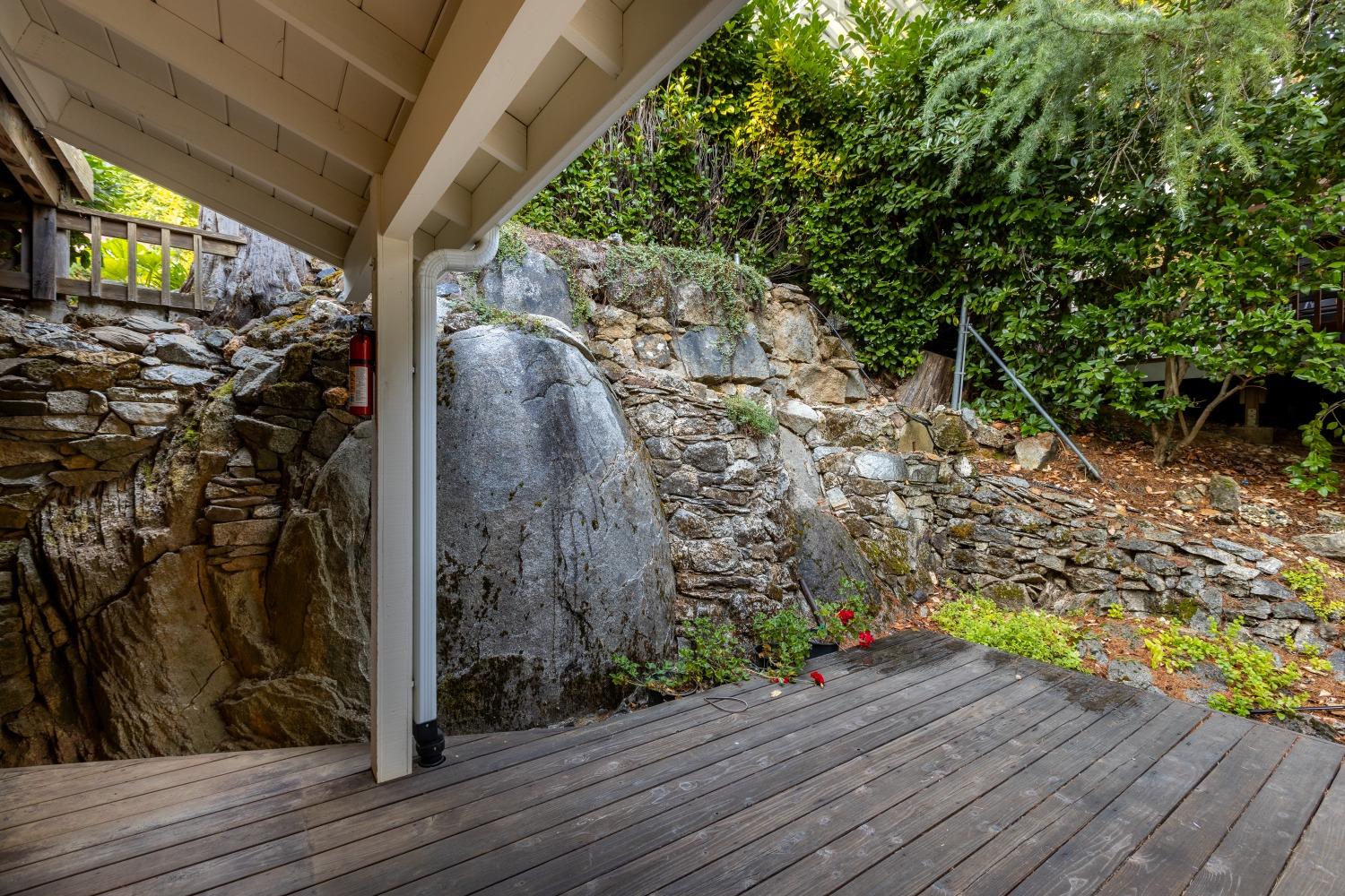 Detail Gallery Image 31 of 44 For 122 Grove St, Nevada City,  CA 95959 - 2 Beds | 2/1 Baths