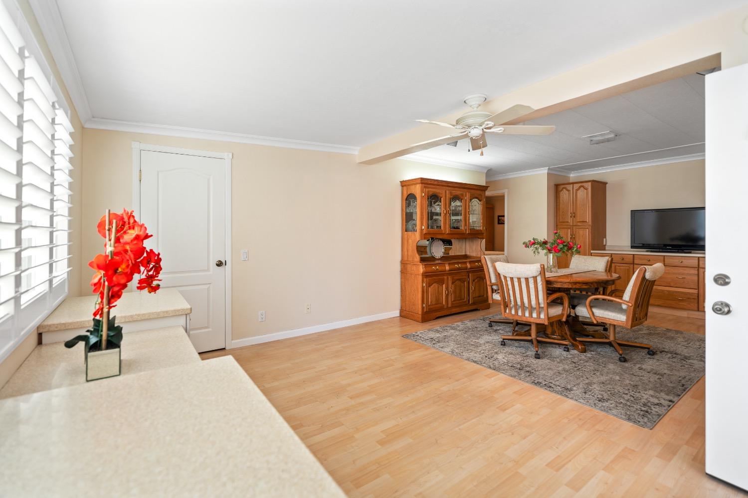 Detail Gallery Image 29 of 59 For 641 Parkstone Way, Folsom,  CA 95630 - 2 Beds | 2 Baths