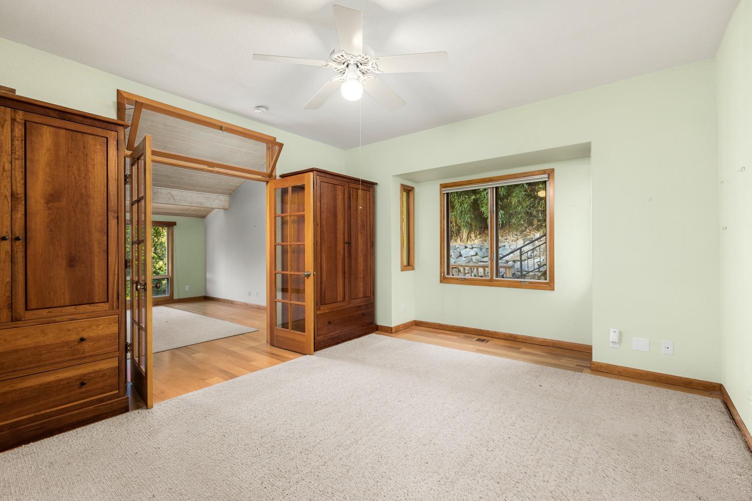 Detail Gallery Image 10 of 44 For 122 Grove St, Nevada City,  CA 95959 - 2 Beds | 2/1 Baths