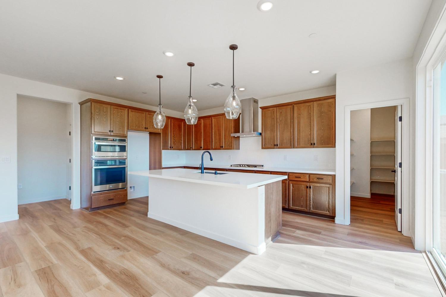 Armandi Way, Rancho Cordova, California image 7