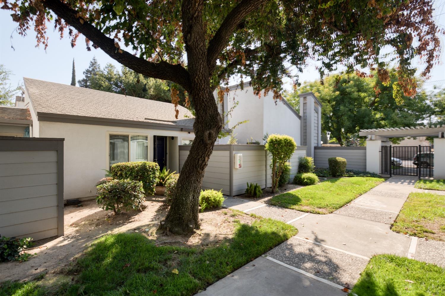 Floyd Avenue #109, Modesto, California image 2