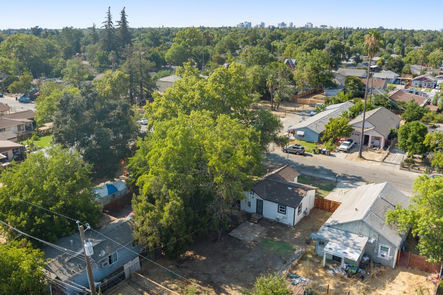 Detail Gallery Image 20 of 20 For 3830 25th Ave, Sacramento,  CA 95820 - 2 Beds | 1 Baths