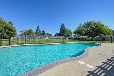 Detail Gallery Image 38 of 39 For 5886 Kahara Ct, Sacramento,  CA 95822 - 3 Beds | 2 Baths