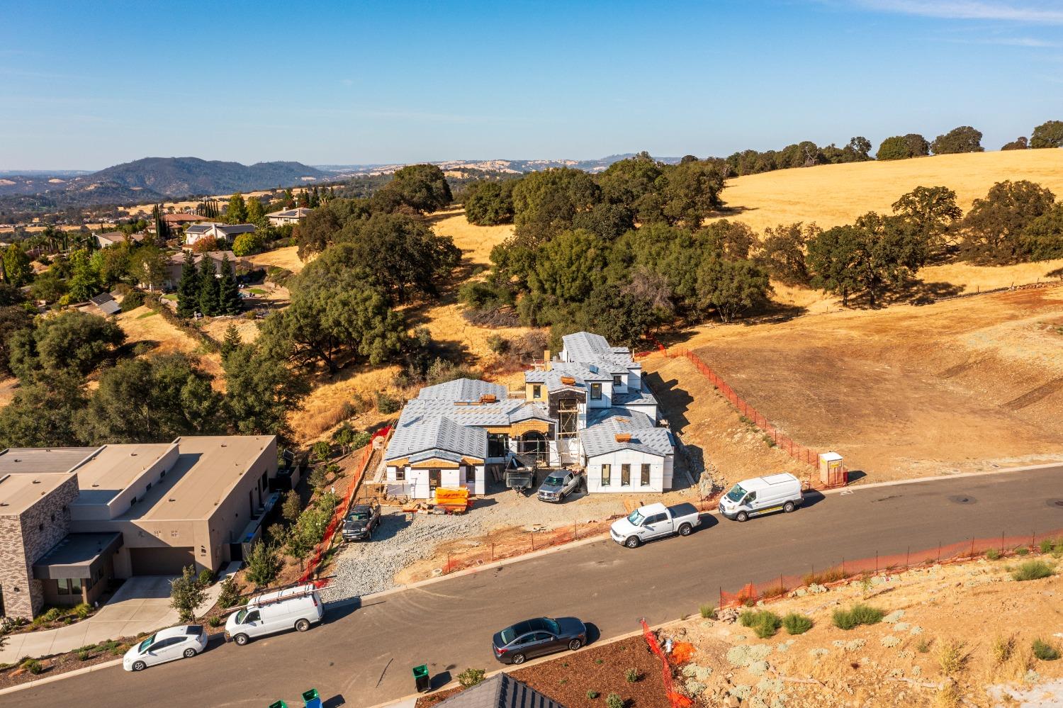 Detail Gallery Image 4 of 27 For 6315 Western Sierra Way, El Dorado Hills,  CA 95762 - 4 Beds | 4/1 Baths