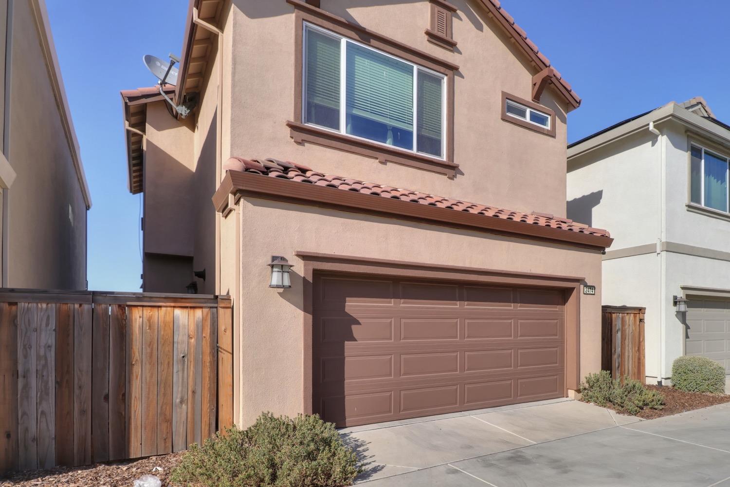 Detail Gallery Image 32 of 40 For 2474 Natomas Crossing Dr, Sacramento,  CA 95834 - 3 Beds | 2/1 Baths