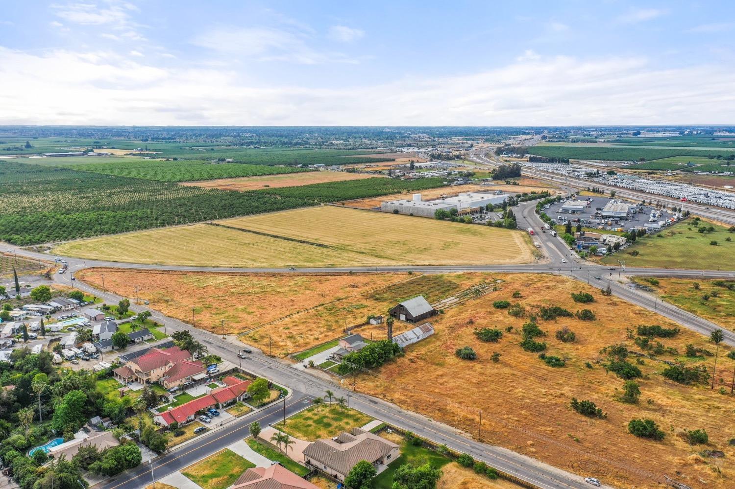 Detail Gallery Image 11 of 25 For Address Is Not Disclosed, Turlock,  CA 95382 - 4 Beds | 2 Baths