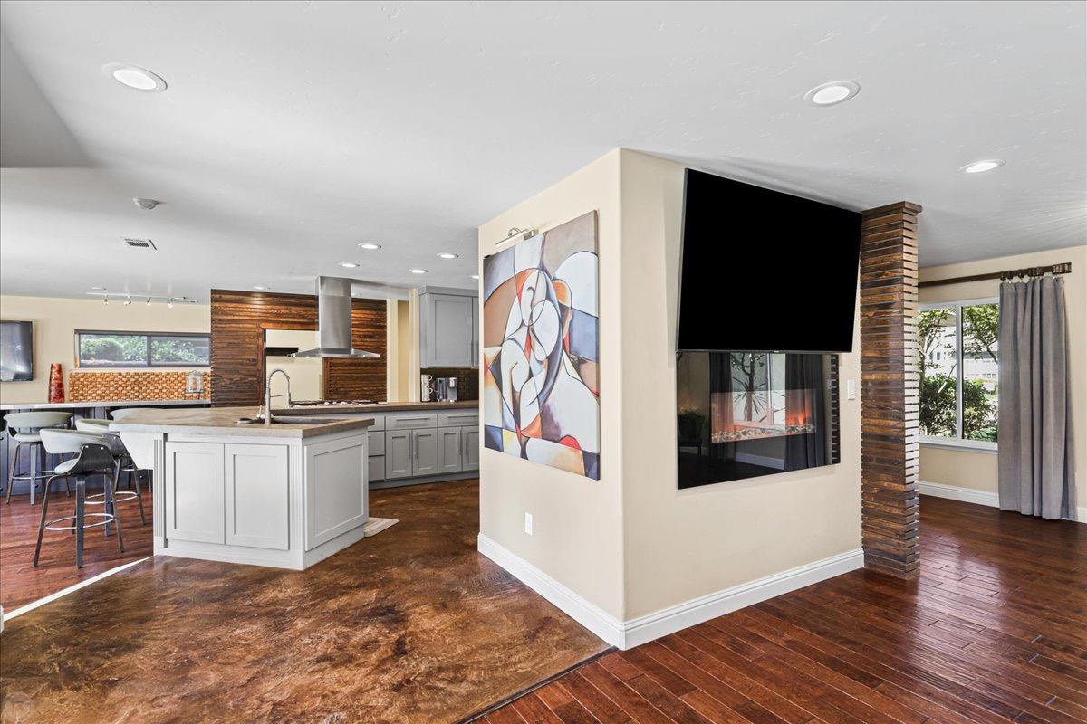 Detail Gallery Image 27 of 96 For 1118 Highland Dr, Modesto,  CA 95354 - 3 Beds | 2/1 Baths