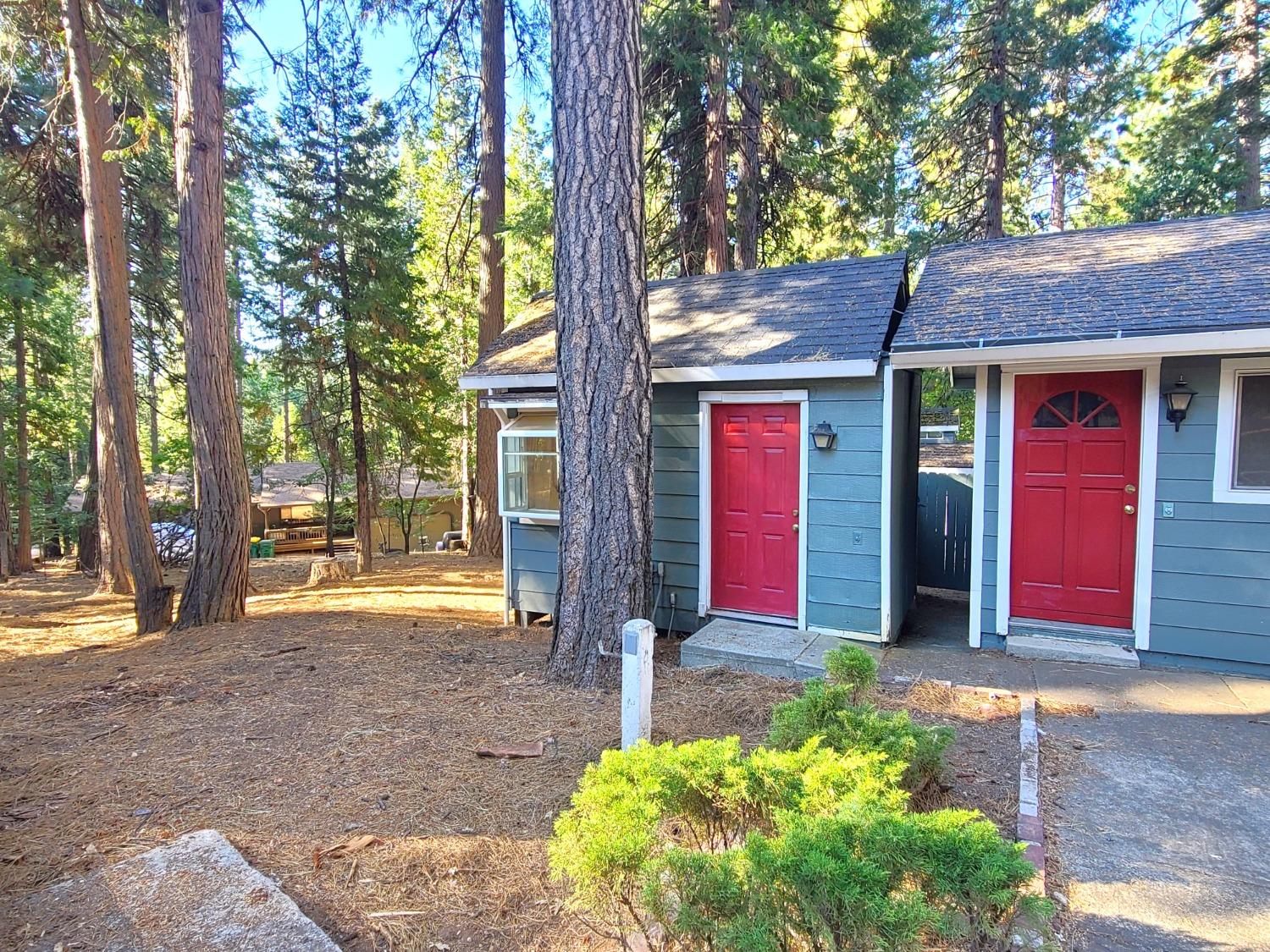 Detail Gallery Image 10 of 68 For 6021 Longs Creek Trl, Pollock Pines,  CA 95726 - 3 Beds | 2 Baths