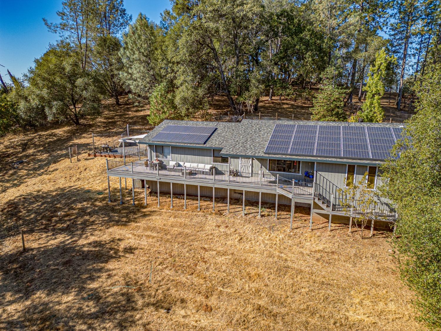 Detail Gallery Image 8 of 57 For 2470 Secret Ravine Trail, Cool,  CA 95614 - 3 Beds | 2 Baths