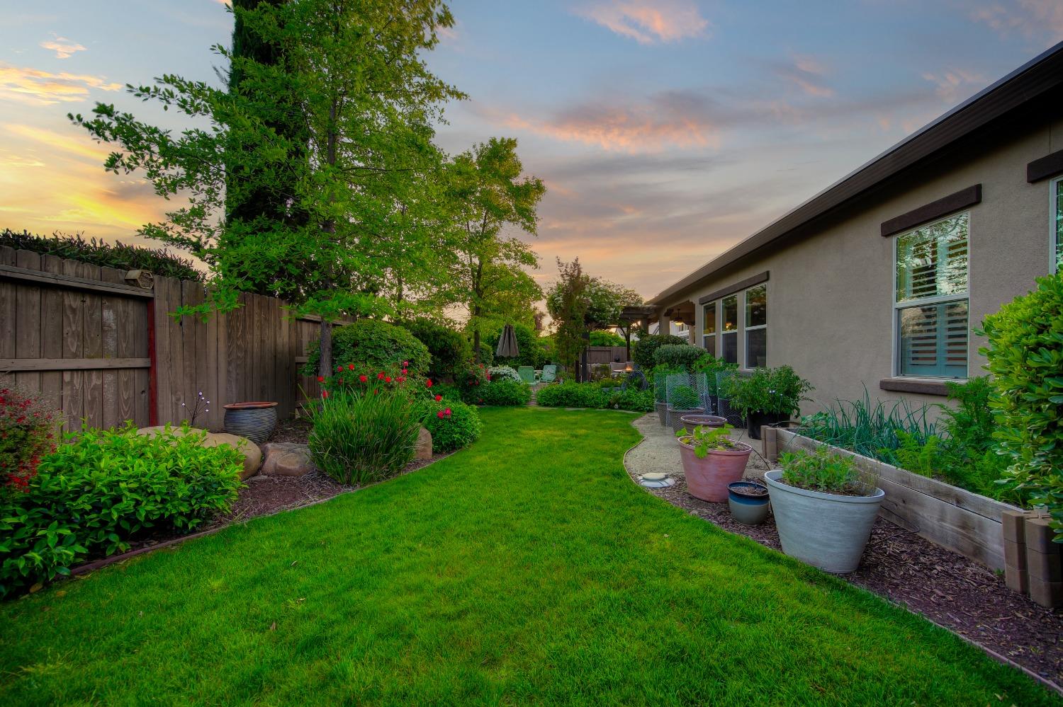 Detail Gallery Image 53 of 75 For 1804 Sorrell Cir, Rocklin,  CA 95765 - 4 Beds | 3/1 Baths