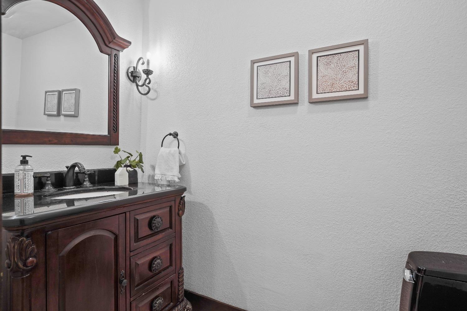 Detail Gallery Image 35 of 82 For 2275 Morley Way, Sacramento,  CA 95864 - 4 Beds | 3/1 Baths