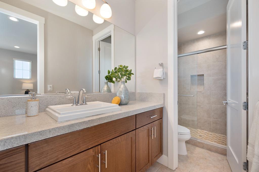 Detail Gallery Image 58 of 78 For 3511 Camino Cielo, Lincoln,  CA 95648 - 5 Beds | 5/1 Baths