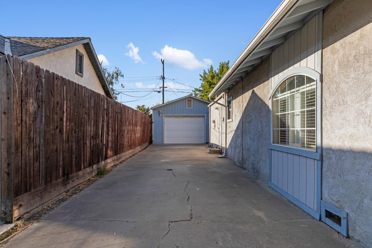 Detail Gallery Image 31 of 31 For 1544 Pearl St, Modesto,  CA 95350 - 3 Beds | 2 Baths