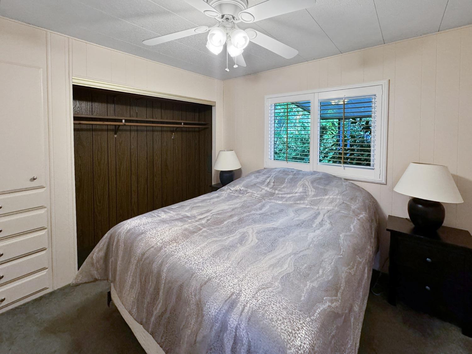 Detail Gallery Image 9 of 14 For 365 Overbrook Dr, Folsom,  CA 95630 - 2 Beds | 2 Baths