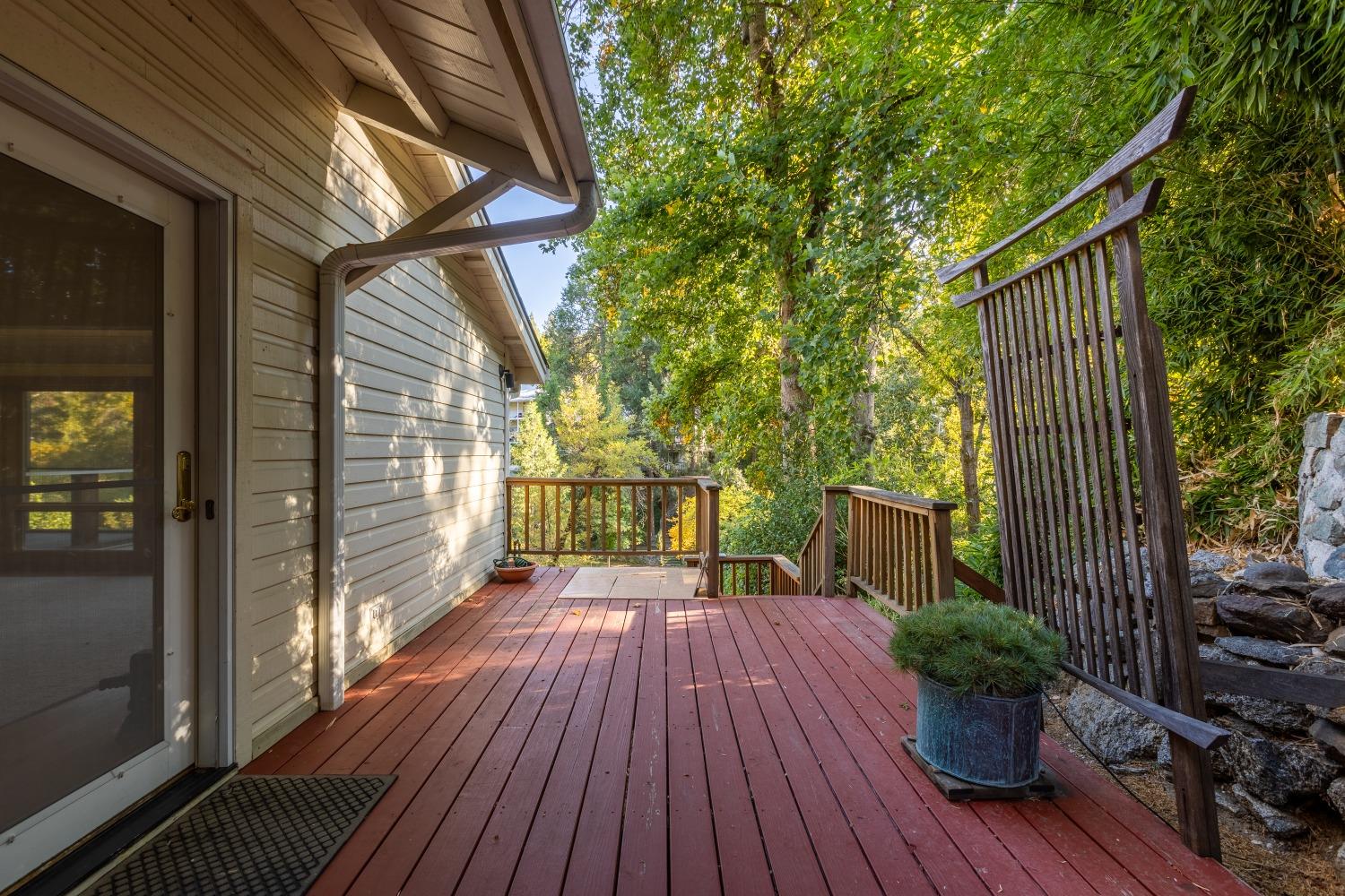 Detail Gallery Image 27 of 44 For 122 Grove St, Nevada City,  CA 95959 - 2 Beds | 2/1 Baths