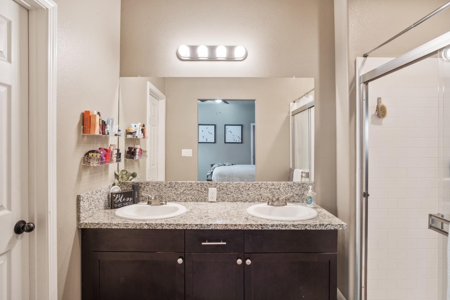 Detail Gallery Image 13 of 17 For 563 Cadiz Ct, Merced,  CA 95341 - 3 Beds | 2 Baths