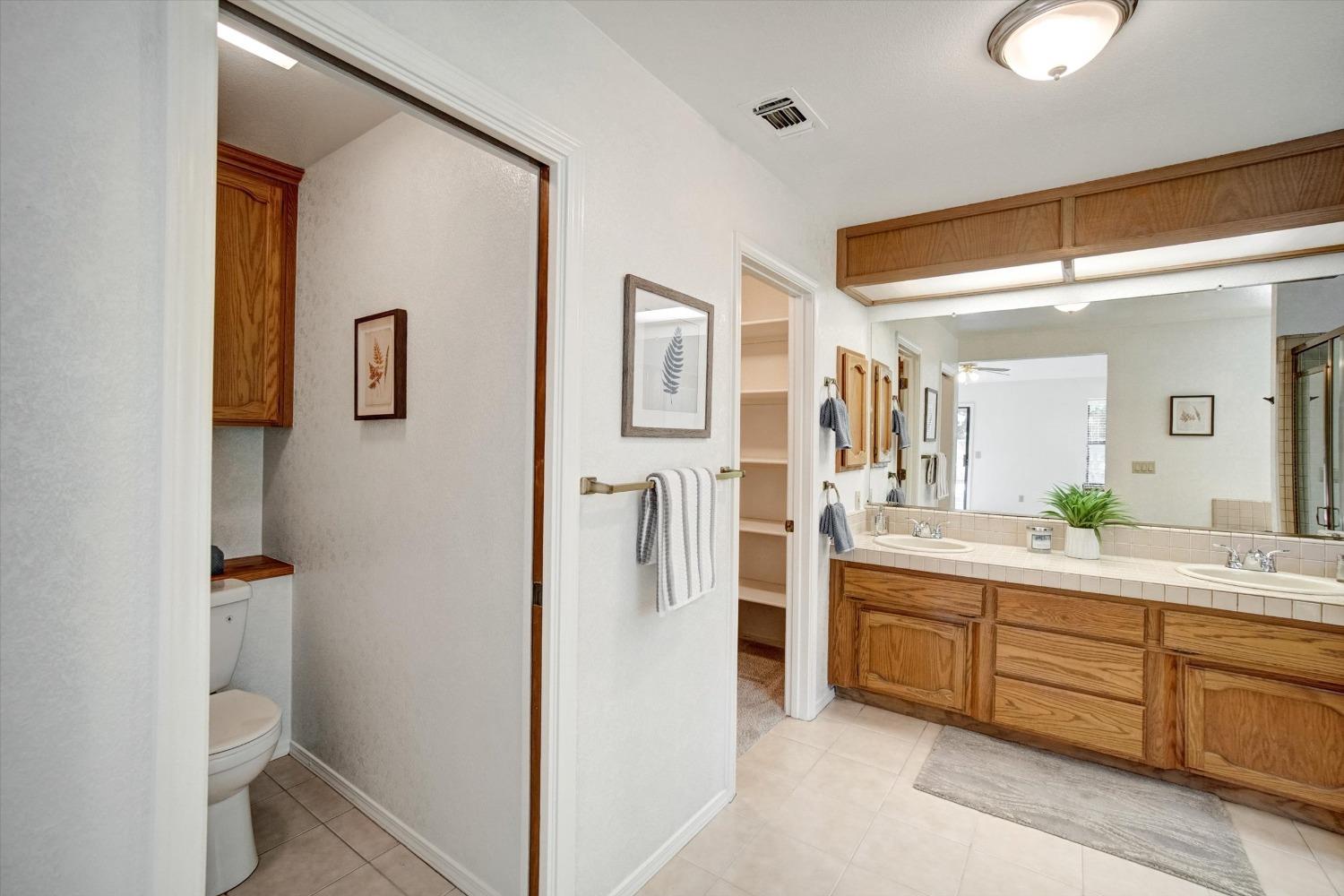 Detail Gallery Image 28 of 35 For 16 Somer Ridge Dr, Roseville,  CA 95661 - 4 Beds | 2 Baths