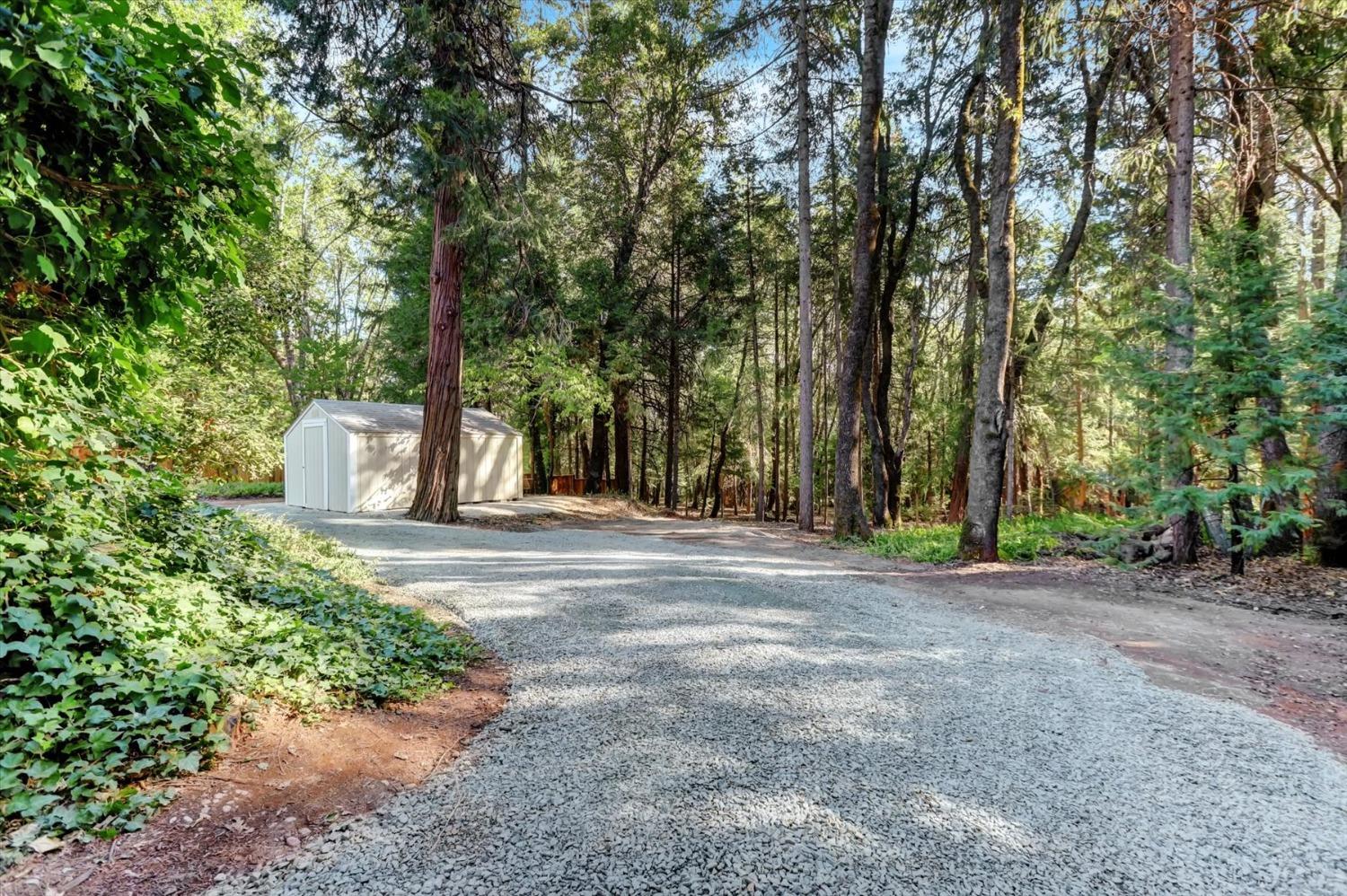 Detail Gallery Image 45 of 72 For 12942 Butterfly Dr, Nevada City,  CA 95959 - 4 Beds | 3 Baths