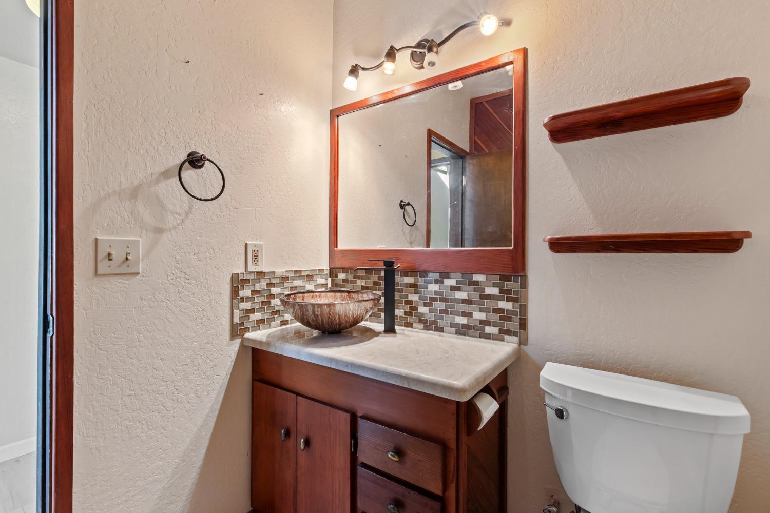 Detail Gallery Image 15 of 31 For 1544 Pearl St, Modesto,  CA 95350 - 3 Beds | 2 Baths