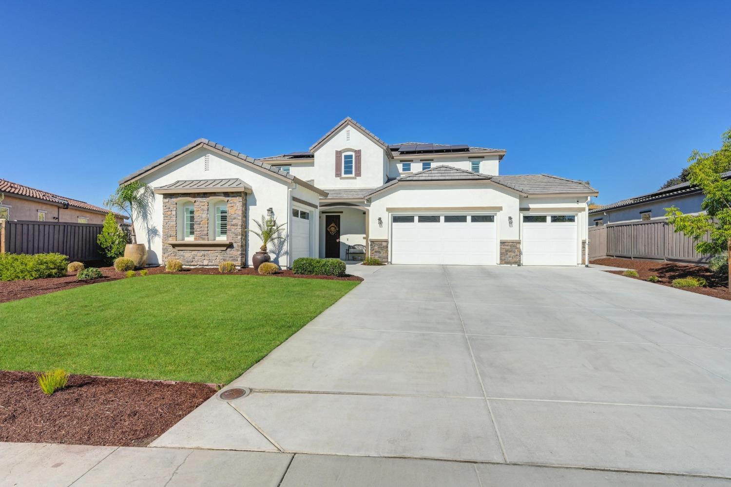Nisenan Valley Court, Lincoln, California image 2