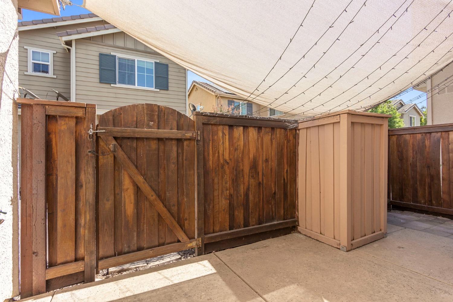 Detail Gallery Image 34 of 42 For 19 E St, Lincoln,  CA 95648 - 3 Beds | 2/1 Baths