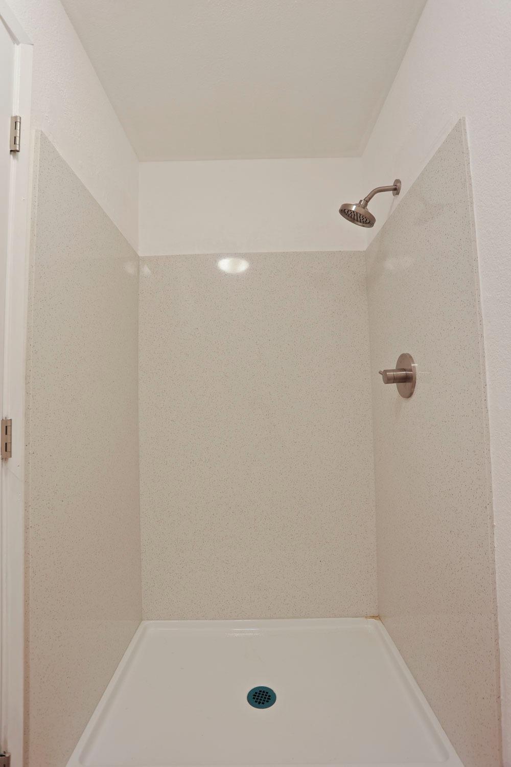 Detail Gallery Image 23 of 29 For 2401 Eilers Ln #705,  Lodi,  CA 95242 - 2 Beds | 2 Baths