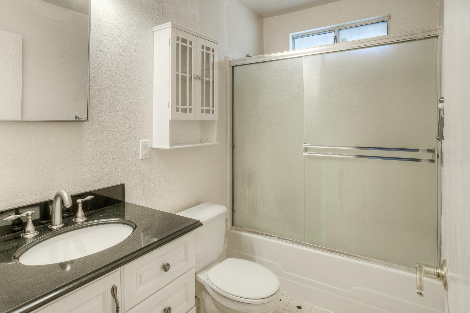 Detail Gallery Image 21 of 37 For 130 E Cedar, Maxwell,  CA 95955 - 3 Beds | 1/1 Baths